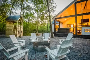 'The Barndo'~Hot Tub~Fire Pit~Arcades~Playhouse~Bunks~Boat/ATV Parking/EV charge - Image 5