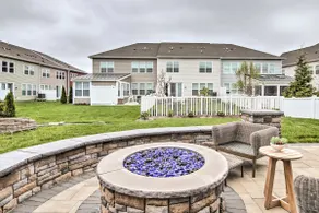 3 Mi to Bethany Beach: Townhome w/ Fire Pit - Image 3