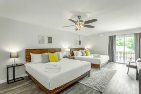 01 The Eames Suite - A PMI Scenic City Vacation Rental - Image 3