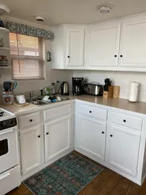 Oceanfront Cabin 4 with Jacuzzi Pet Friendly - Image 5