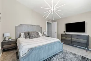 Greenbelt Retreat | Huge Private Yard | Near NNU & Downtown Nampa | Sleeps 10 - Image 5