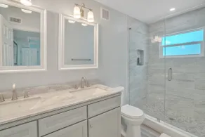 Private Cozy Sarasota Home home - Image 5