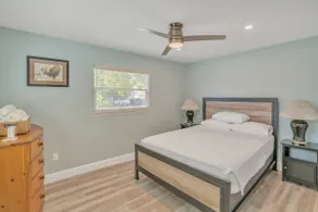 Private Cozy Sarasota Home home - Image 4