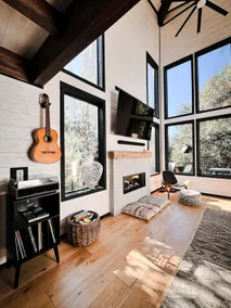 Modern Family Haven w Game Room, Hot Tub, Dogs Ok! - Image 3