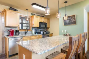 Fox Hollow Family Lodge - Image 2