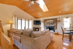 Lovely Terra Alta Cabin < 1 Mi to Alpine Lake - Image 4