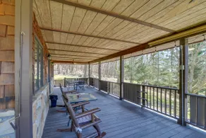 Lovely Terra Alta Cabin < 1 Mi to Alpine Lake - Image 3