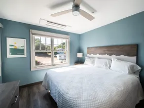 Long Beach Suites - Image 2