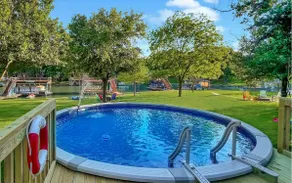 Lake Front Oasis, Pool, Game Room, Dock, Sleeps 11 - Image 3