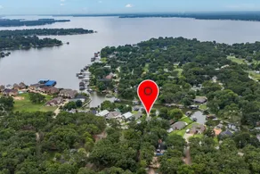 Lake Front Oasis, Pool, Game Room, Dock, Sleeps 11 - Image 4