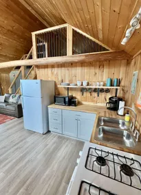 The Getaway- A Cozy Lakeside Cabin - Image 4