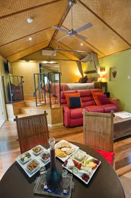 Private Rainforest Spa Cottage - Image 2