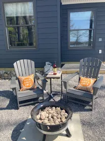 Luxury Waterfront Tiny House - Image 5