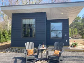 Luxury Waterfront Tiny House - Image 4