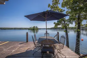 A Point to Happiness at Lake Martin, sleeps 9! - Image 5