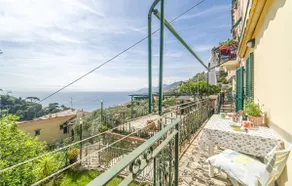 Superbe maison de 2 chambres à Camogli - Image 2