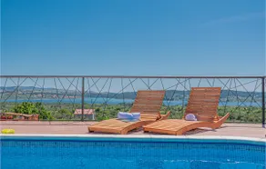 Gorgeous home in Sibenik - Image 2