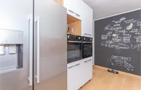 Gorgeous home in Sibenik - Image 5