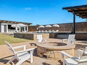 10 Bedroom - Pool - Hot tub - Pickleball - Firepit - Image 2