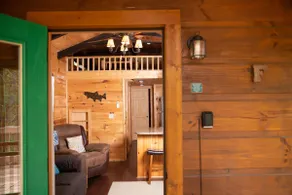 Serenity Ridge Cabin F: Couple's Vacay + Hot Tub - Image 5