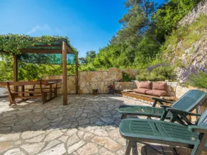 Beachfront Holiday Home, pets welcome! - Image 4