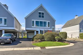 Home on Lake Erie | 3 Bedrooms | 3 Bathrooms - Image 3