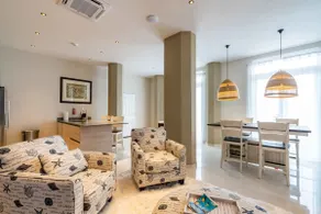 Fabulous Chic Apartment Filled w Natural Light at Famous Handelskade - Image 2
