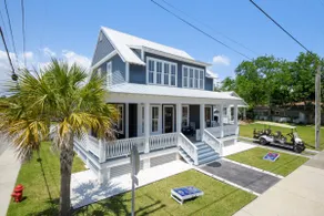 Tranquility Bay Cottage - Image 2
