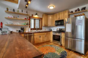 Maine Land - Newly decorated and beautiful home along the Birches Beach Road! - Image 2