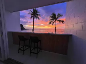 Beachfront Condo · Ocean View Lanai · West Sunsets - Image 2