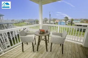 Kalm by the Beach - Ocean View - Sleeps 14 - Image 4