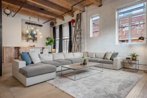 Chic 2-Story Loft w/ Private Patio & Parking - Image 3