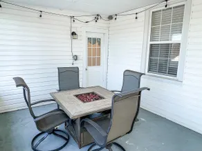 Pet Friendly - Fenced Yard - No Cleaning Fee - Image 5