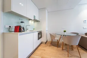 Antas Park Flat With Pool - Image 4