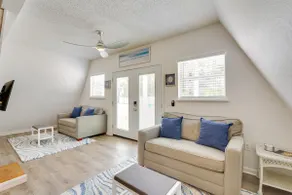 Walk to Beach: 3BR w/ Fire Pit & Plenty of Parking - Image 2