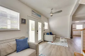 Walk to Beach: 3BR w/ Fire Pit & Plenty of Parking - Image 5