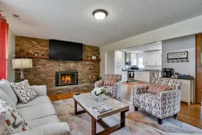 Aiken Rd - 6 BR - hot tub and game room - Image 4