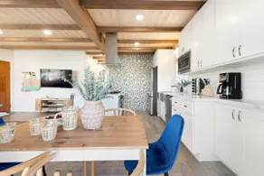 Mission Point 2 by AvantStay Mission Beach Home w Large Balcony Steps to Beach - Image 5