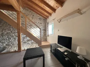 T1 Triplex-Apartment-Private Bathroom-View - Image 5
