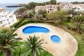 Appartement de vacances avec jardin, piscine et terrasse - Image 2
