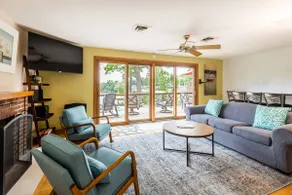 Waterfront Home w Pool, Pier & Parking Mins to Annapolis - Image 4