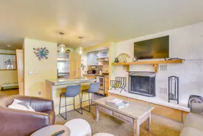 Eagle-Vail Hideaway w/ Golf, Ski, and More! - Image 3