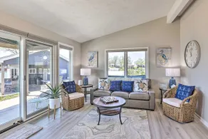 Lakefront Bellevue Home: Private Beach & Fire Pit! - Image 4