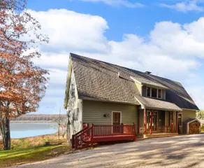 Wisp'd Away-Lakefront*DOCK*on 3+acres - Image 2