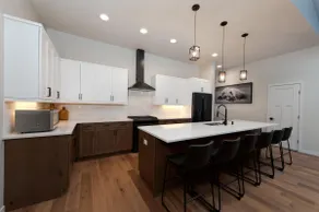 New Luxury Home 12 min. to Durango - AC - Hot Tub/Game Room - Mtn. Views - Image 5