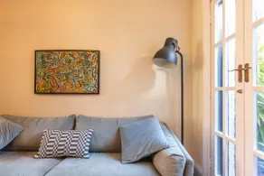 Sunny & vibrant 2 level home in heart of Newtown - Image 4