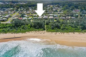 Walawaani at Narrawallee Beach - Image 4