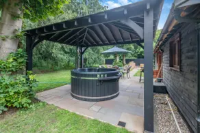 3 Bed in Ketteringham oc-1878 - Image 2
