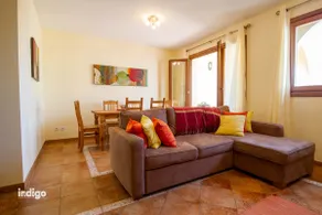 2-bedroom Townhouse with Pool view - ELL01 - Image 3