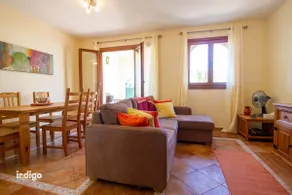 2-bedroom Townhouse with Pool view - ELL01 - Image 5